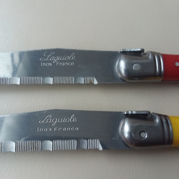 Vintage Laguiole steak knives - Picture 4 of 6
